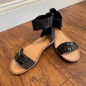 Kenneth Cole reaction black w/ gems sandals